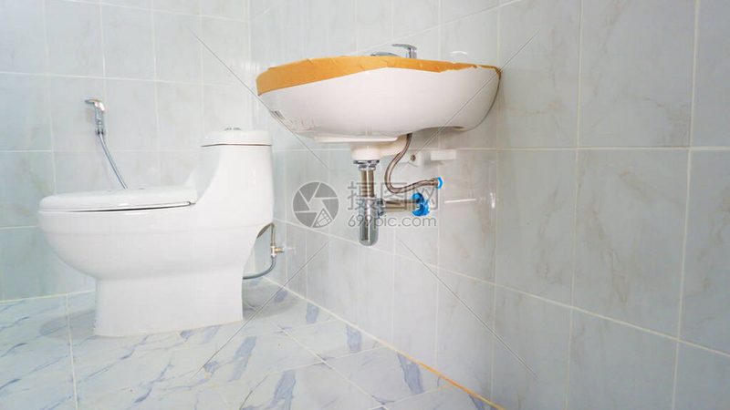 家用马桶品牌代理加盟，如何规避潜在风险？**